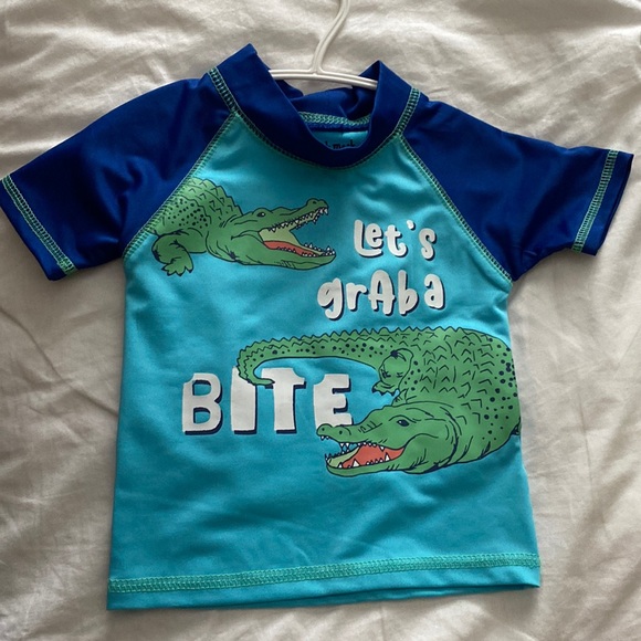 Kid's Short Sleeve Sun & Swim Shirt - Picture 1 of 5